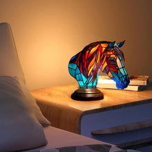 Lade das Bild in den Galerie-Viewer, LeuchtPferd - handgefertigte Lampe, die Herzen erstrahlen lässt
